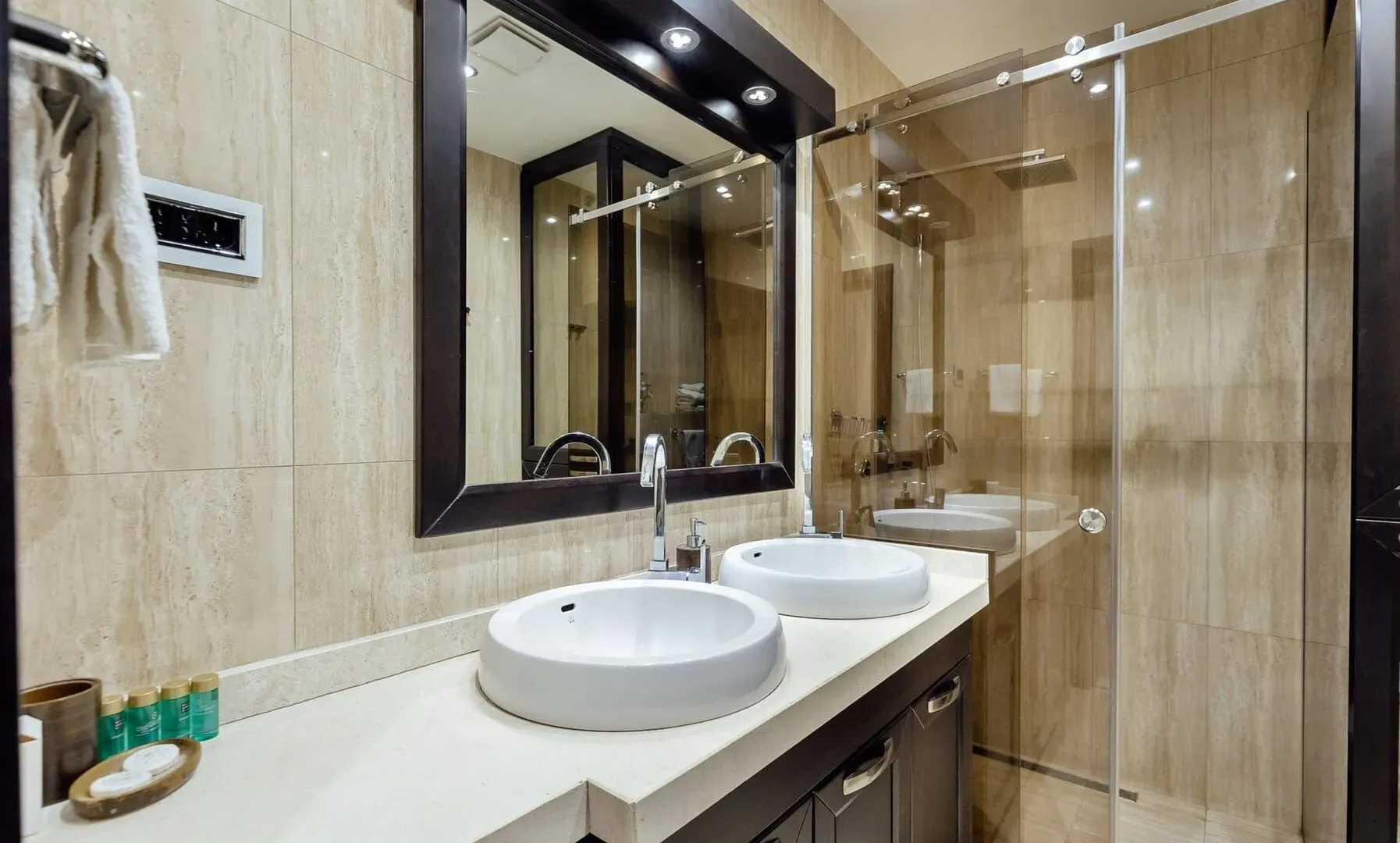 Prodaja, dvosoban stan, 117m², Stari Grad Kotor, Kotor