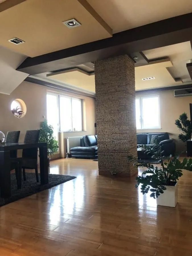 Prodaja, trosoban stan, 124m², Nova Detelinara, Novi Sad Sve Podlokacije