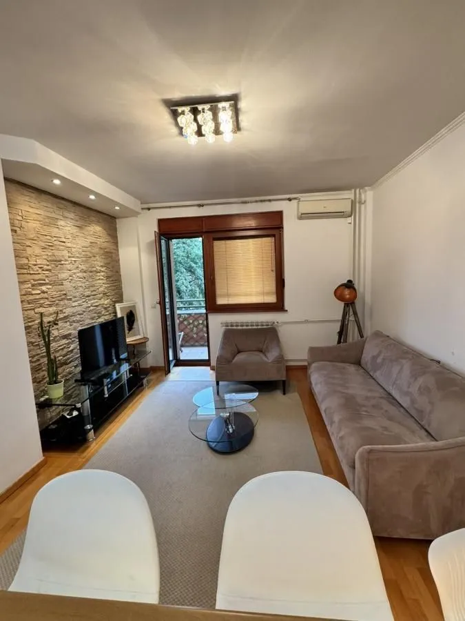 Prodaja, dvosoban stan, 52m², Stari grad, Novi Sad