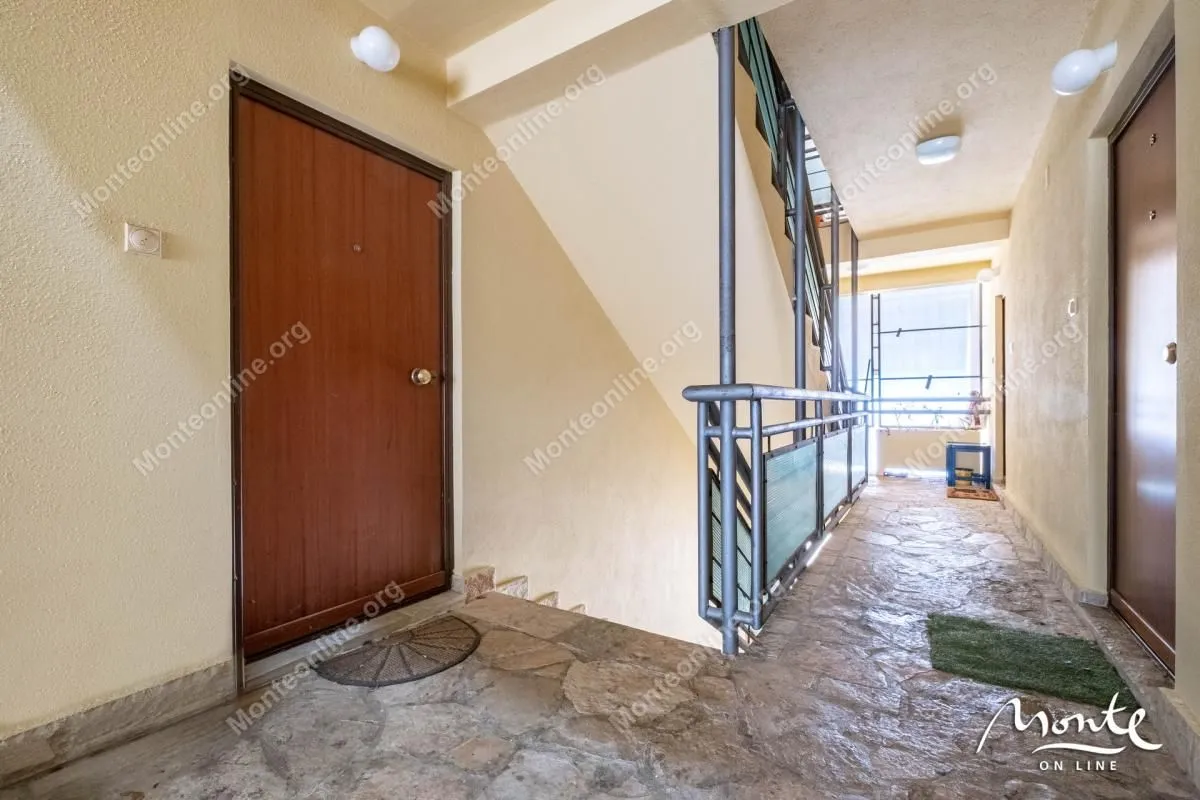 Prodaja, dvosoban stan, 44m², Ljuta, Kotor