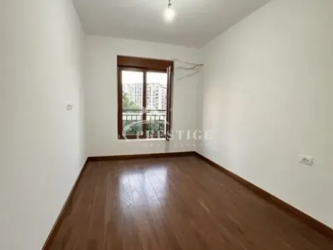 Izdavanje, dvosoban stan, 72m², Master Kvart, Podgorica - image 4