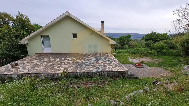 Sale, house, 200m², Kavač, Kotor