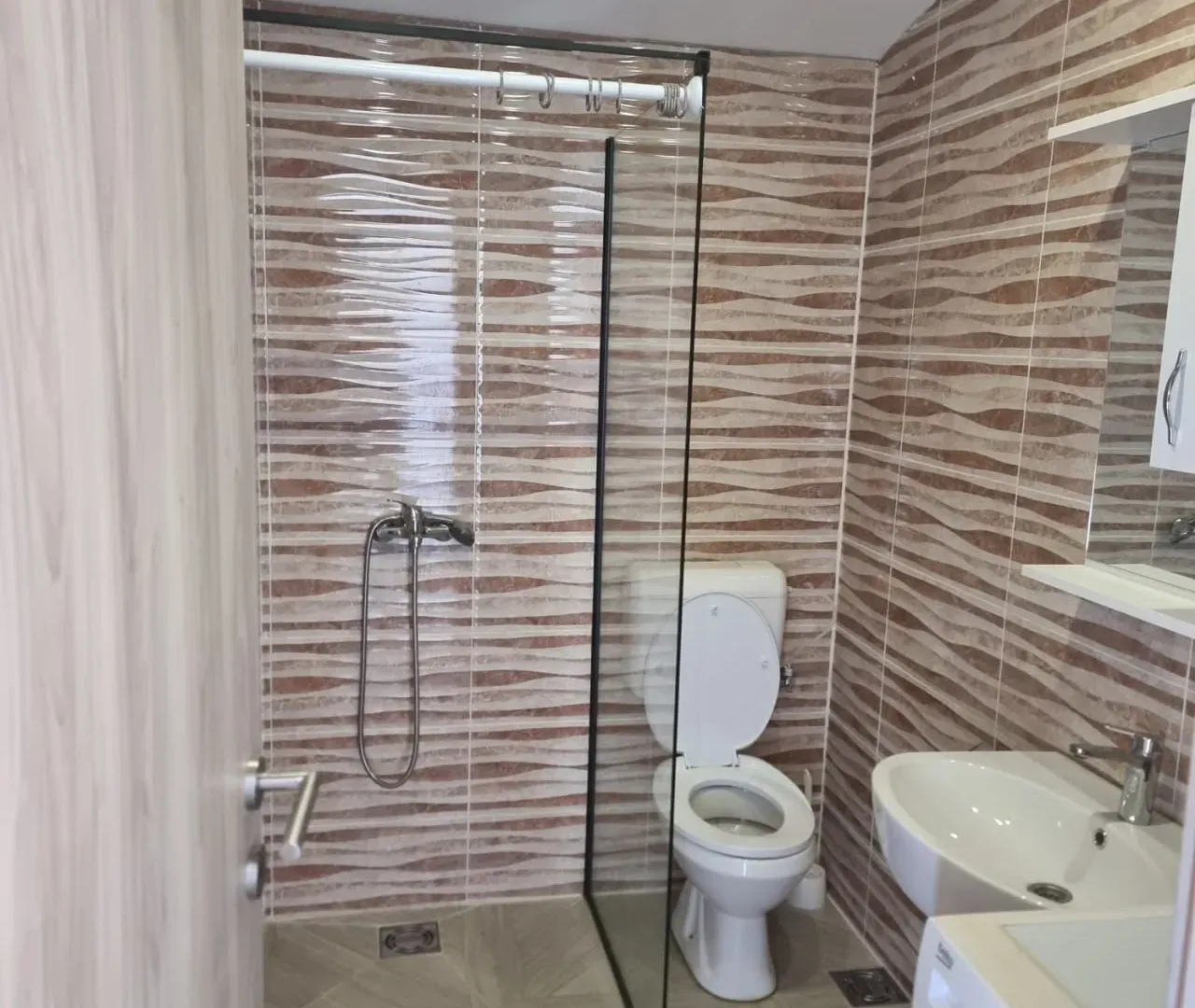 Rent, one bedroom apartment, 40m², Tološi, Podgorica