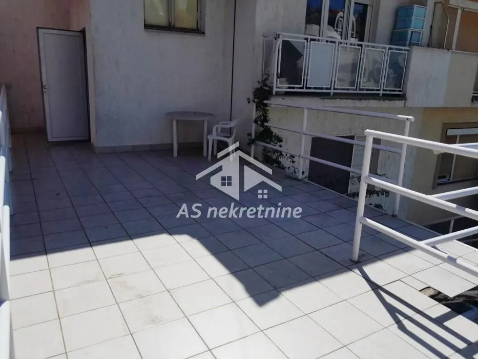 Rent, three bedroom apartment, 80m², Čukarica, Beograd