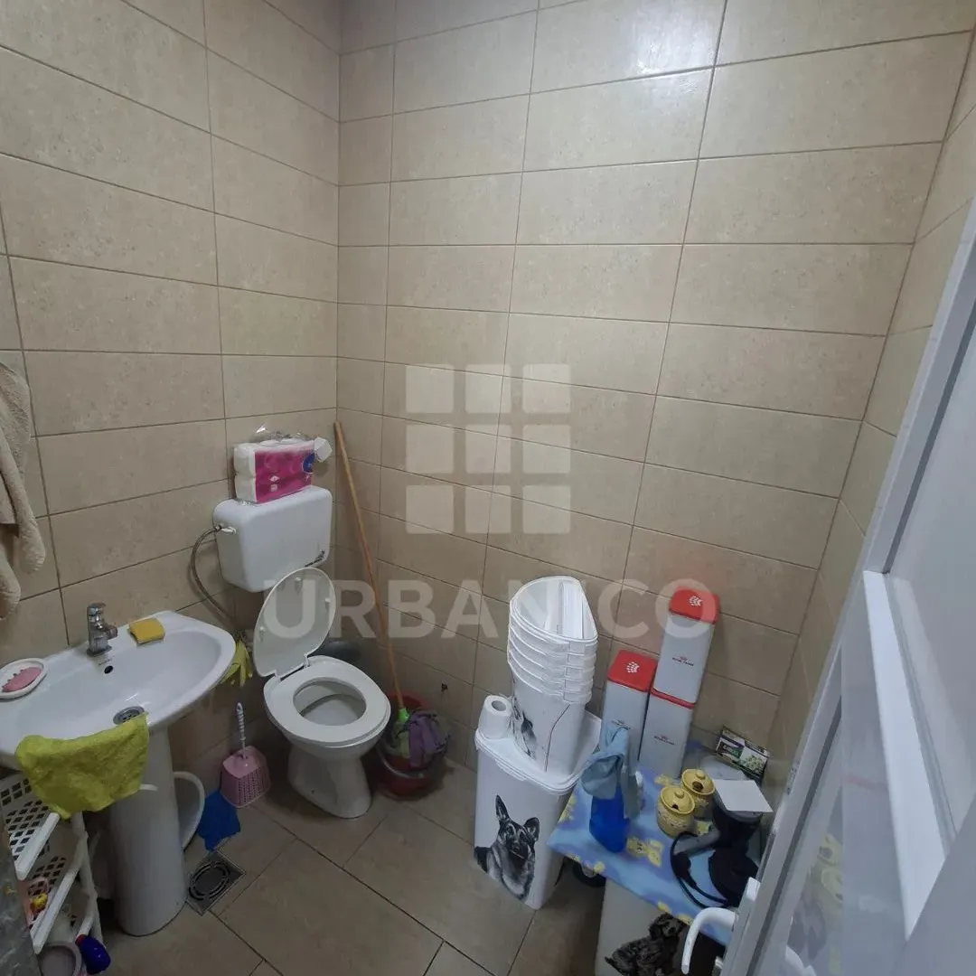 Rent, office space, 80m², Stari Aerodrom, Podgorica