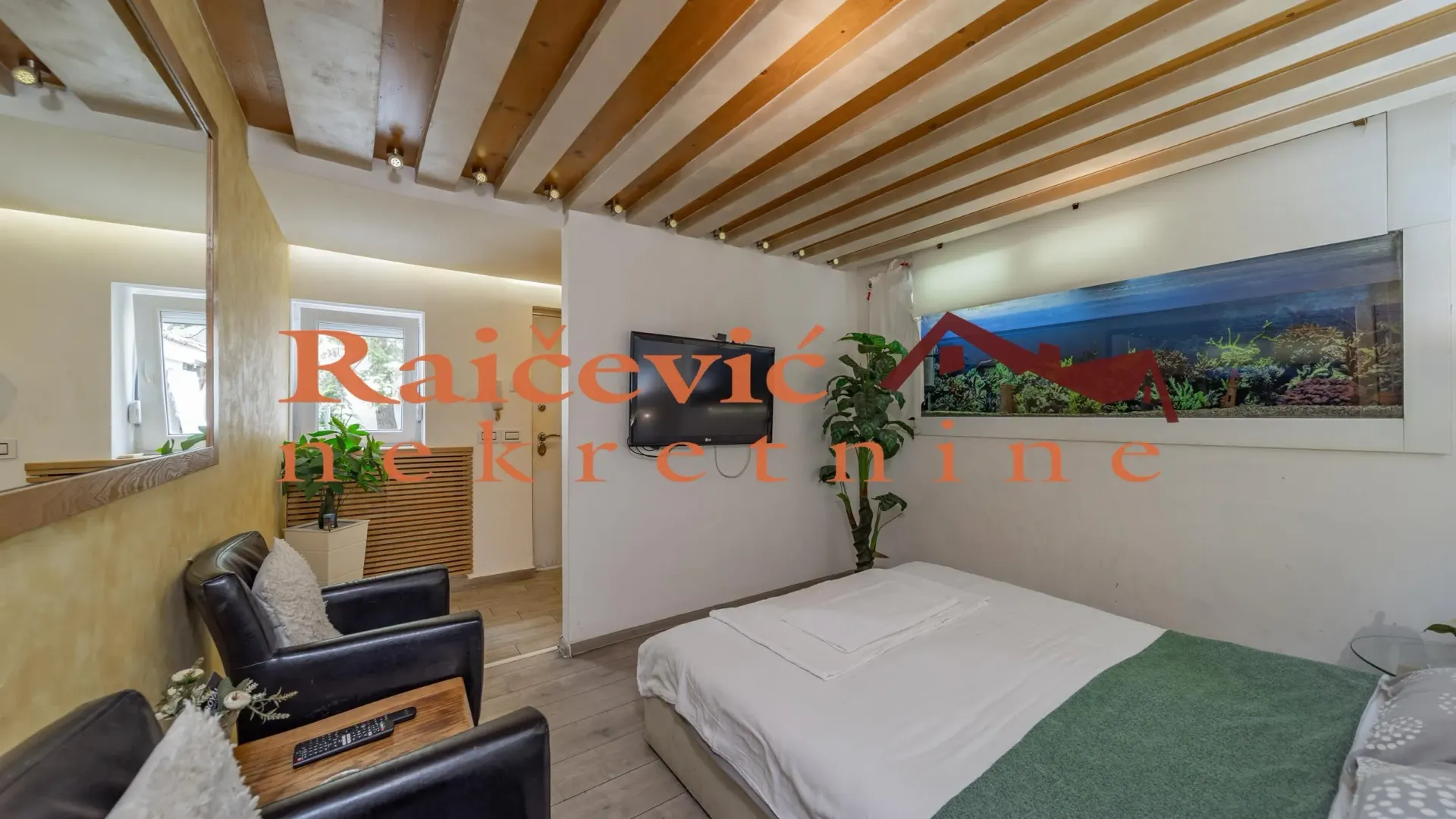 Sale, two bedroom apartment, 44m², Cvetni Trg, Vračar Sve Podlokacije