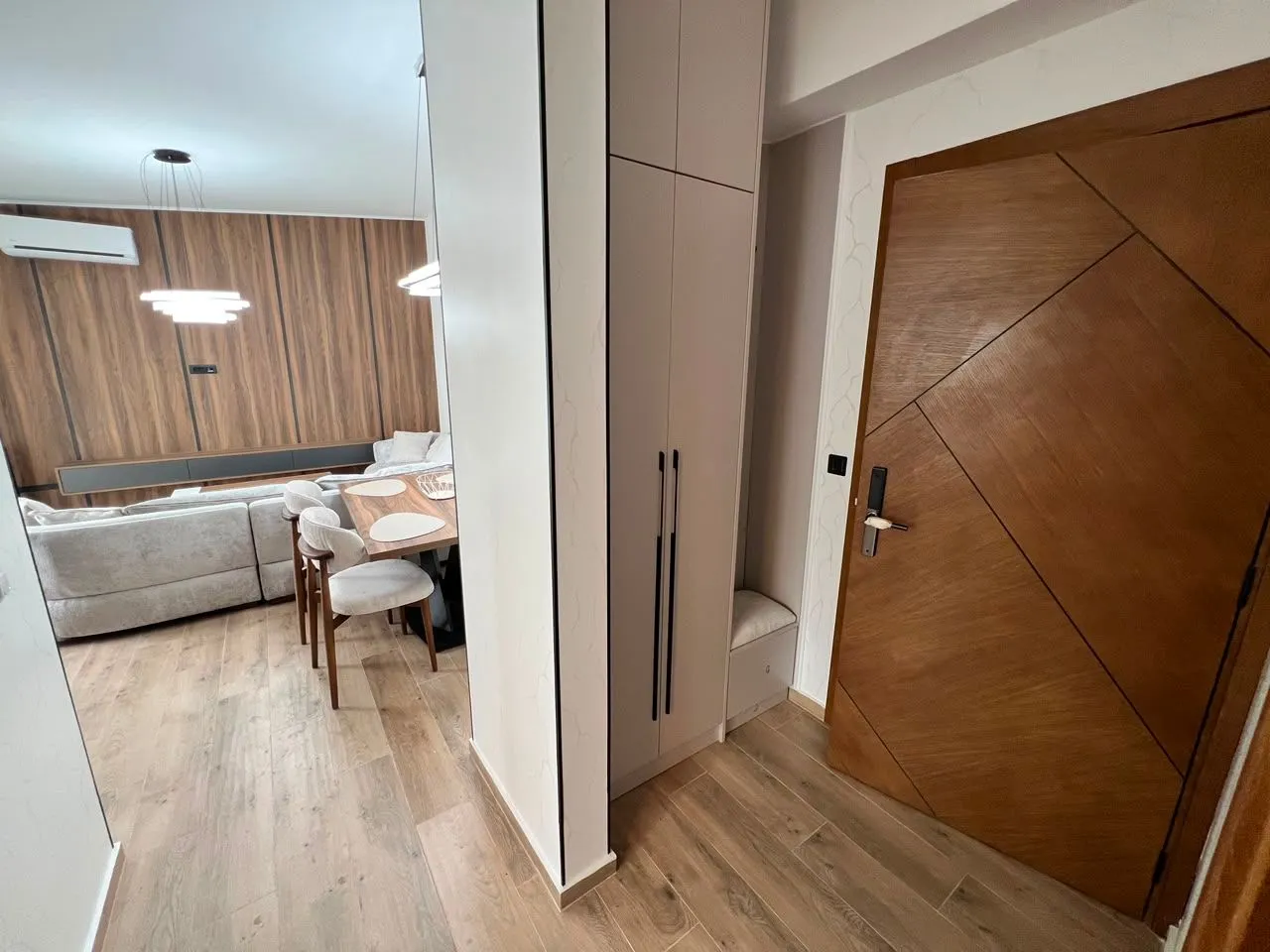 Rent, one bedroom apartment, 53m², Ivanovići, Budva