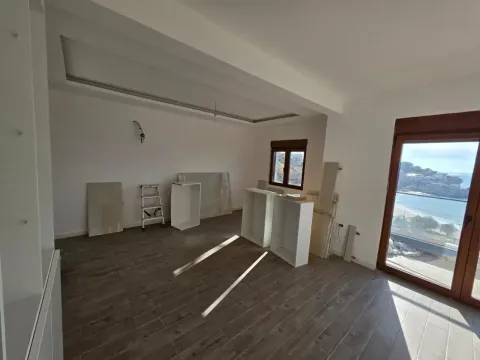 Sale, three bedroom apartment, 88m², Pržno, Budva - image 2