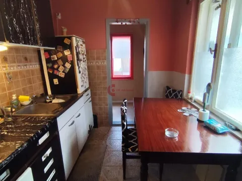 Prodaja, kuća, 110m², Novo Selo, Subotica - image 9