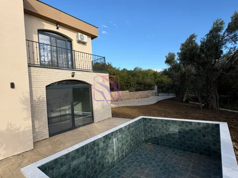 Prodaja, kuća, 225m², Šušanj, Bar - image 4