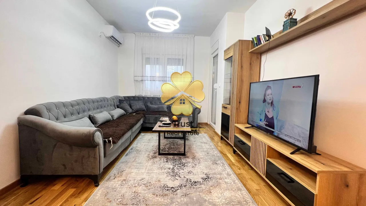 Izdavanje, jednosoban stan, 48m², Stari Aerodrom, Podgorica