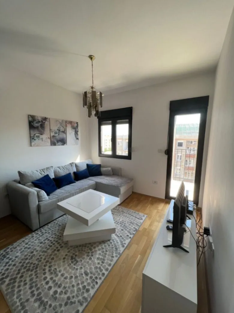 Izdavanje, jednosoban stan, 40m2, Zabjelo, Podgorica