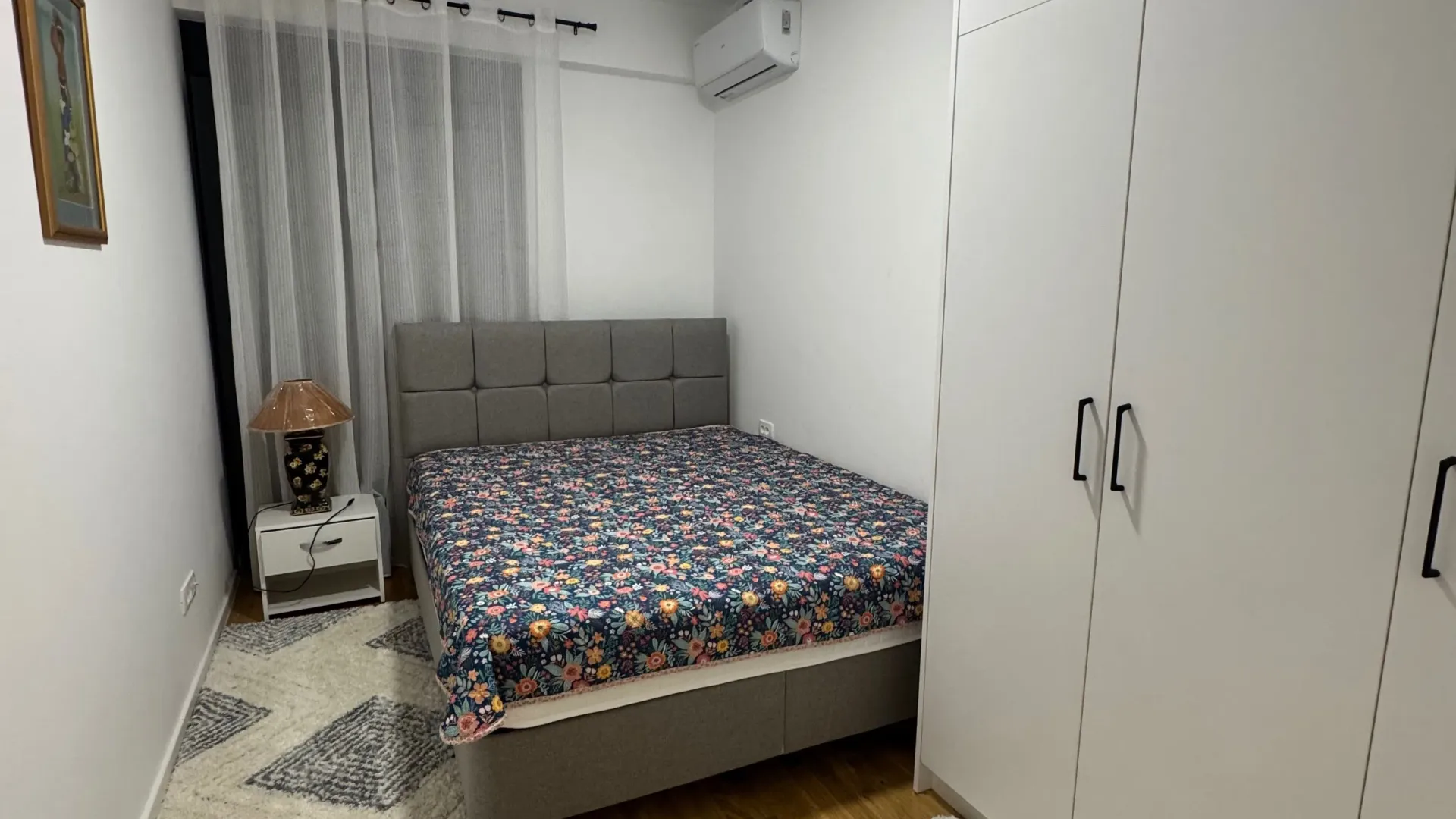 Izdavanje, dvosoban stan, 65m², Stari Aerodrom, Podgorica