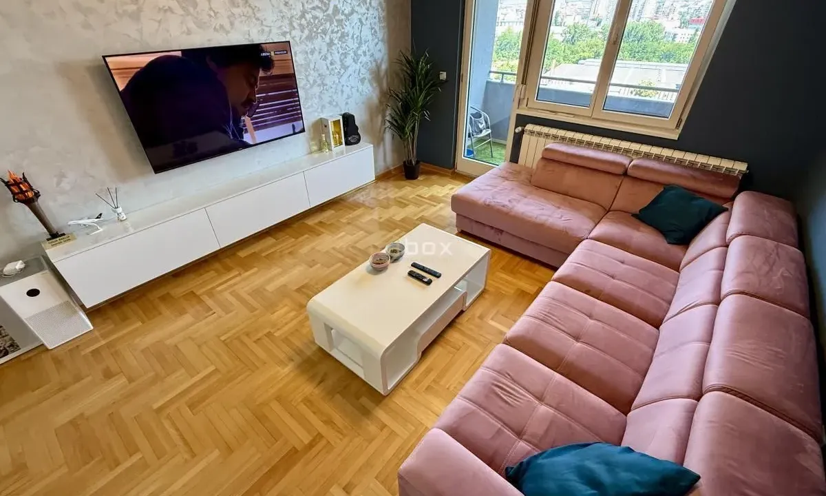 Prodaja, dvosoban stan, 67m², Palilula, Niš