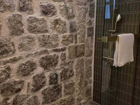 Izdavanje, stan, 19m², Mrčevac, Tivat - image 9