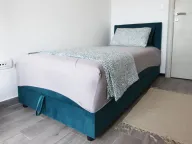 Rent, two bedroom apartment, 56m², Petrovac, Budva - image 4