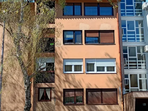 Prodaja, dvosoban stan, 74m², Integralovo, Nikšić - image 1