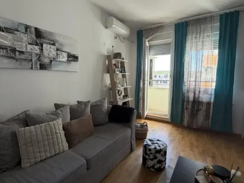 Izdavanje, garsonjera, 31m², Socijalno, Novi Sad Sve Podlokacije - image 10