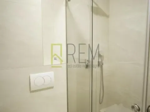 Rent, office space, 113m², Dalmatinska ulica, Podgorica - image 15