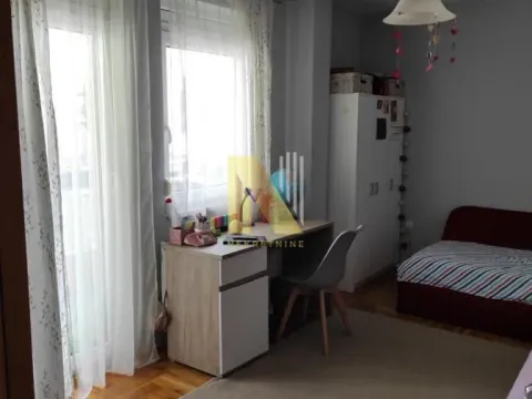 Prodaja, trosoban stan, 72m², Socijalno, Novi Sad Sve Podlokacije - image 3