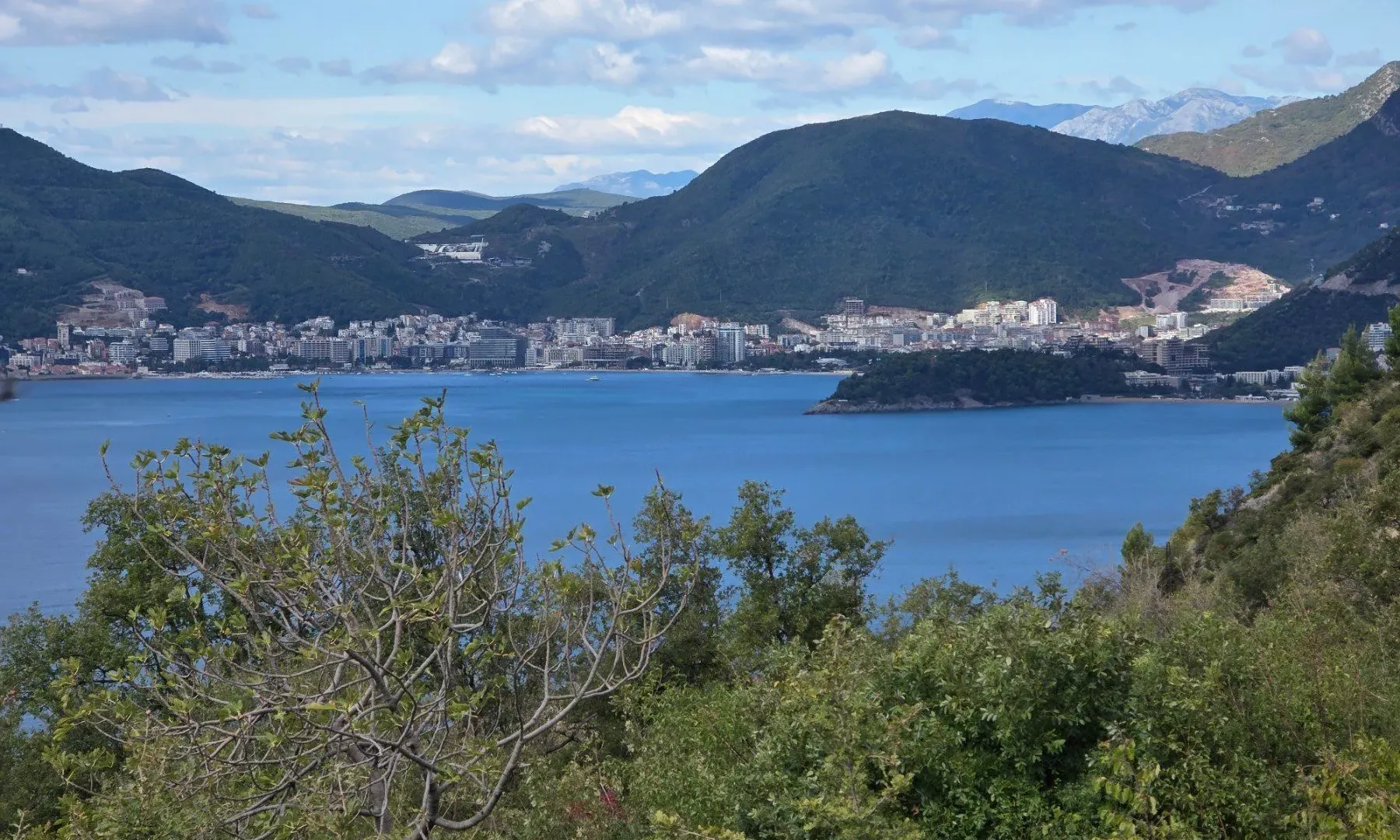 Prodaja, plac, 697m², Blizikuće, Budva