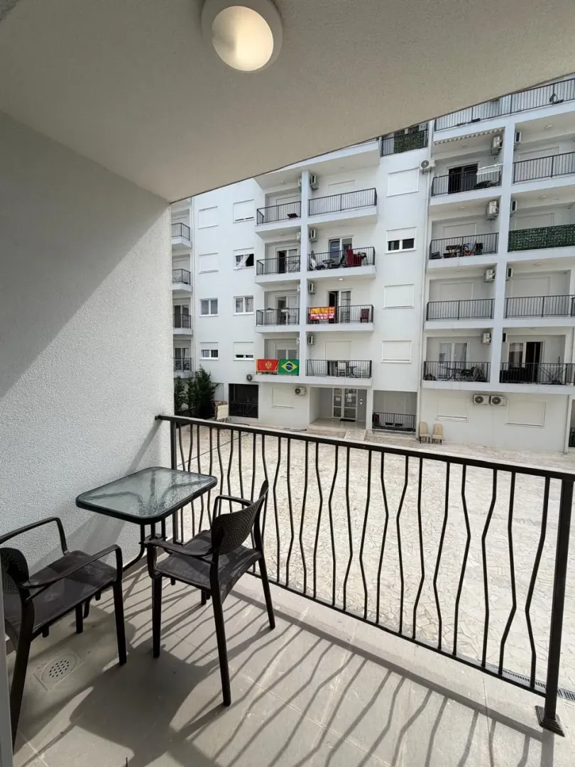 Sale, one bedroom apartment, 40m², Lazi, Budva