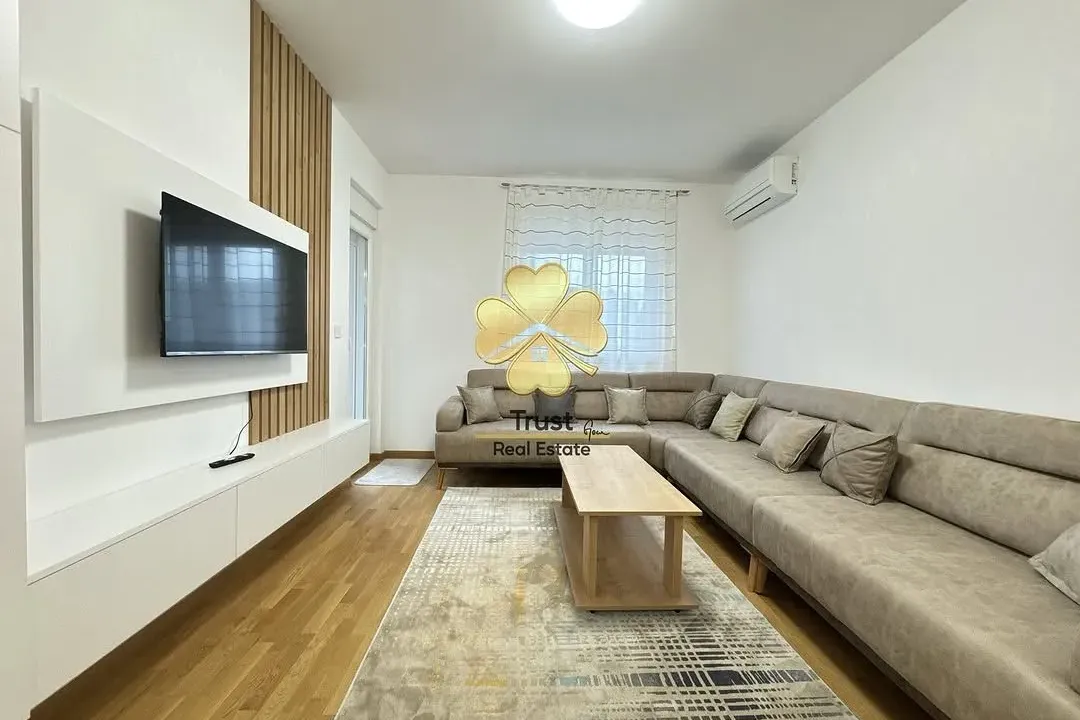 Izdavanje, stan, 50m², Stari Aerodrom, Podgorica