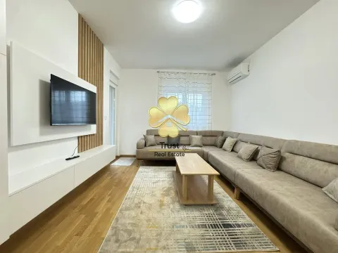 Stan in Stari Aerodrom