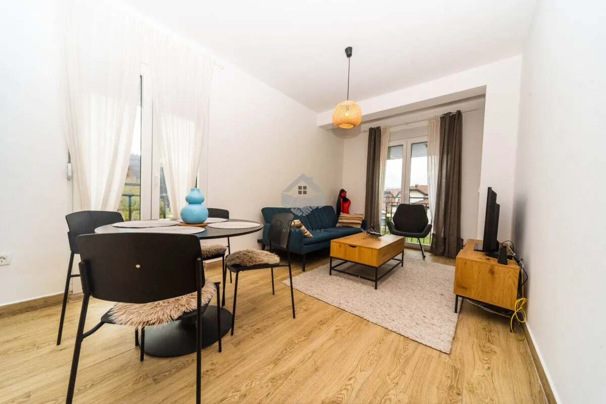 Izdavanje, jednosoban stan, 36m², Kolašin, Crna Gora