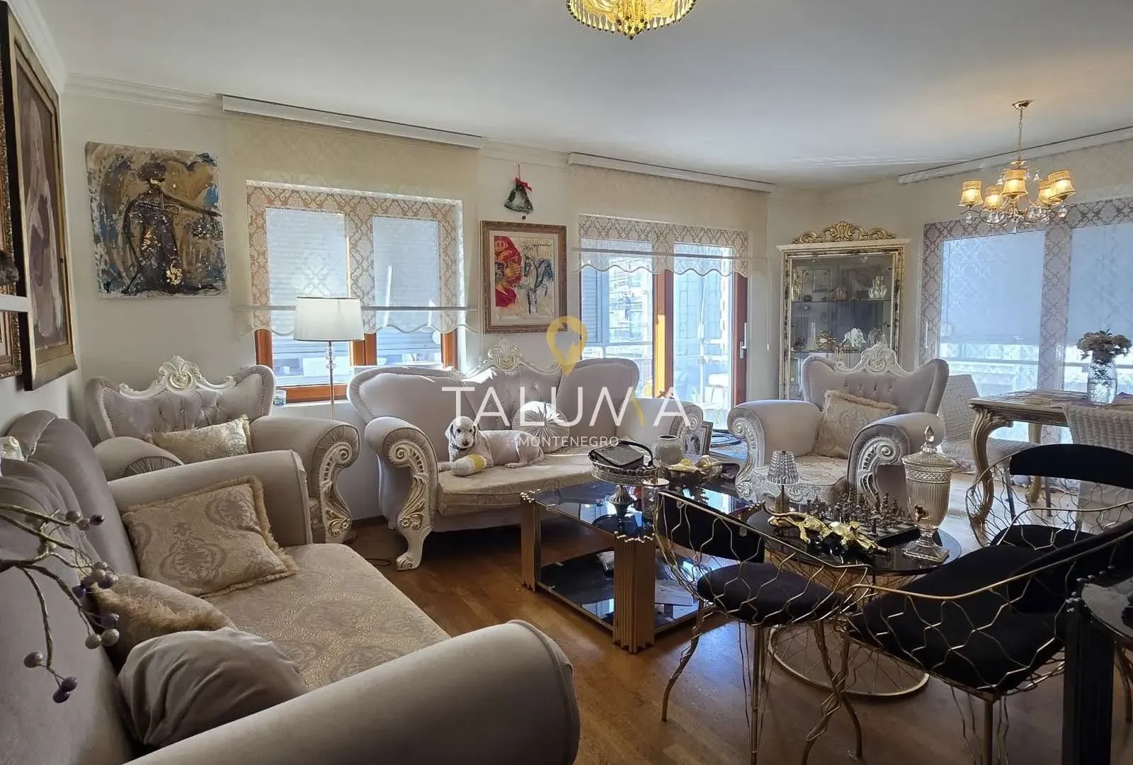 Prodaja, trosoban stan, 120m², Tološi, Podgorica