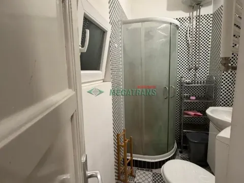 Izdavanje, stan, 20m², Kalenić Pijaca, Vračar Sve Podlokacije - image 6