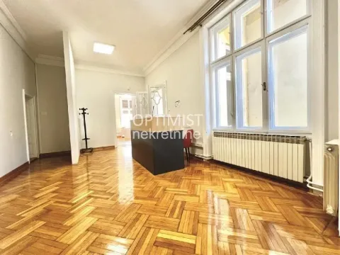 Izdavanje, stan, 239m², Stari Grad, Beograd - image 20