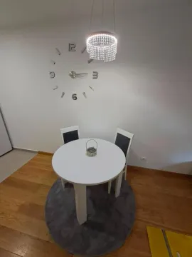 Rent, studio apartment, 45m², City Kvart, Podgorica - image 2