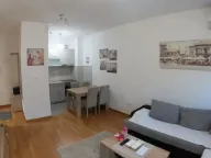 Izdavanje, jednosoban stan, 45m², City Kej, Podgorica - image 1