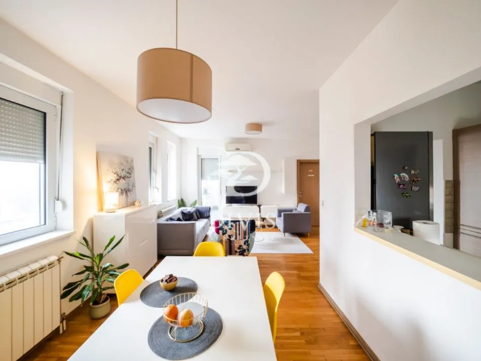 Sale, three bedroom apartment, 70m², Autokomanda, Voždovac Sve Podlokacije