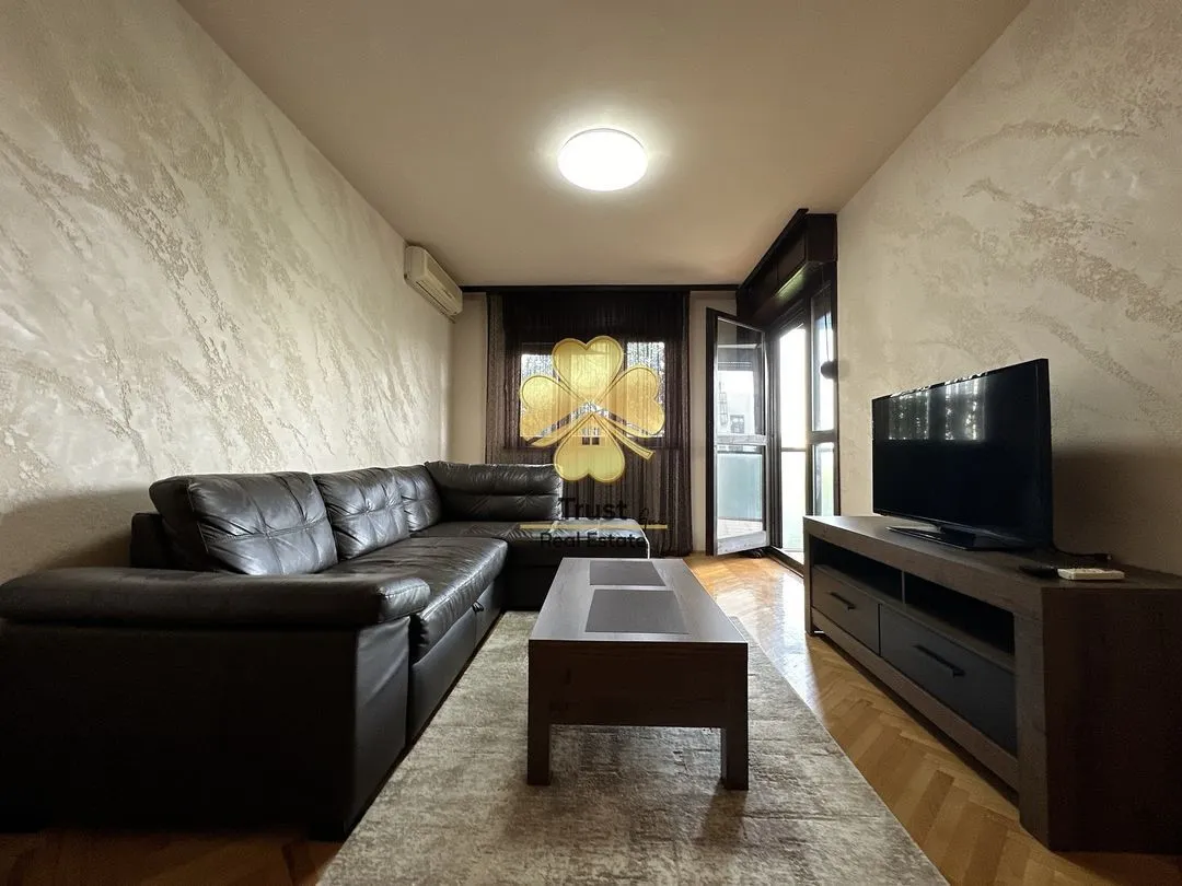 Izdavanje, jednosoban stan, 50m², Zabjelo, Podgorica