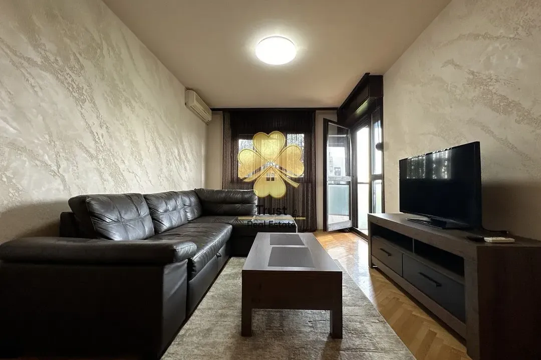 Izdavanje, jednosoban stan, 50m², Zabjelo, Podgorica