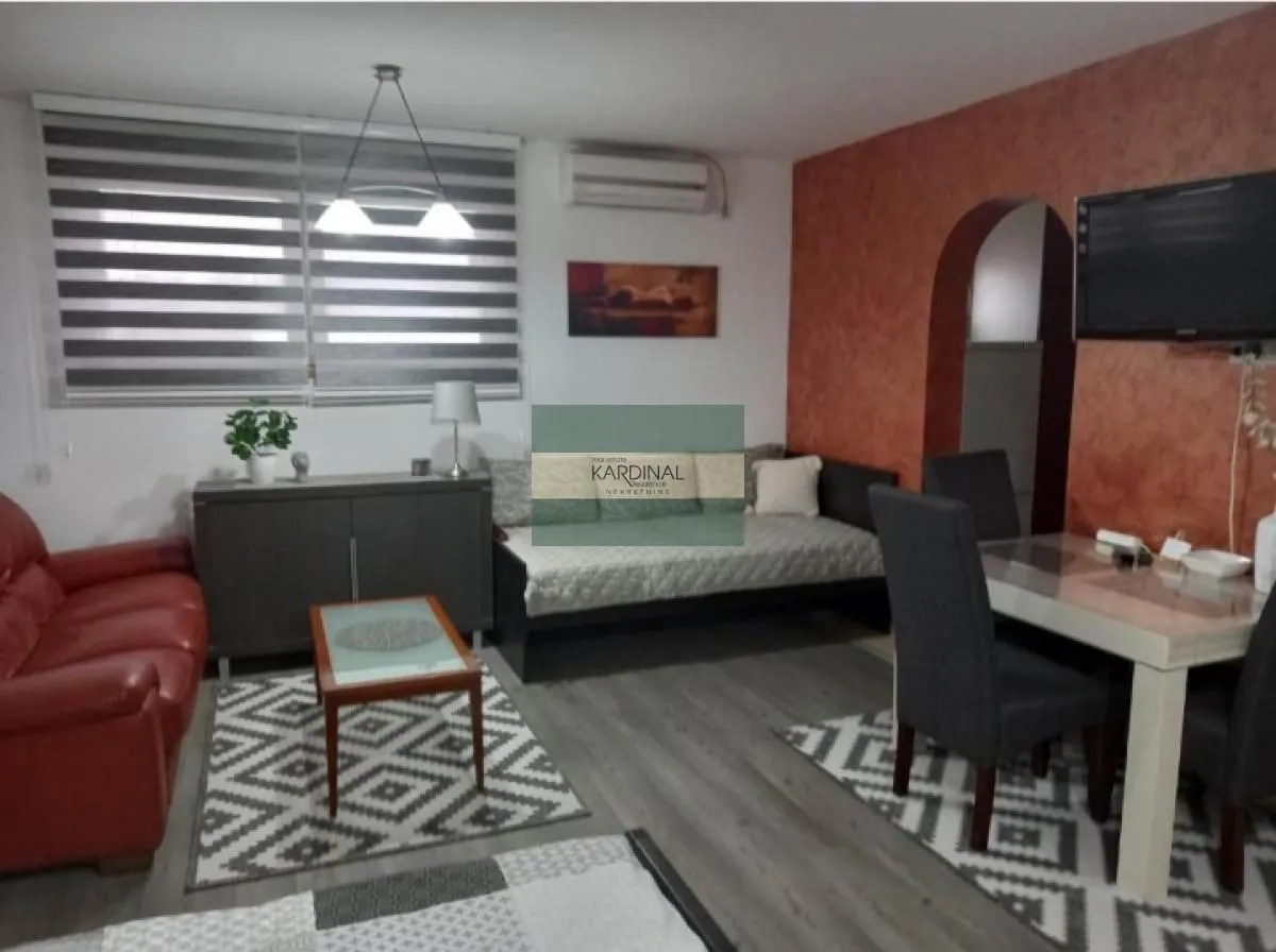 Izdavanje, kuća, 120m², Grošnica, Kragujevac
