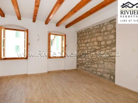 Prodaja, stan, 44m², Centar, Herceg Novi - image 5