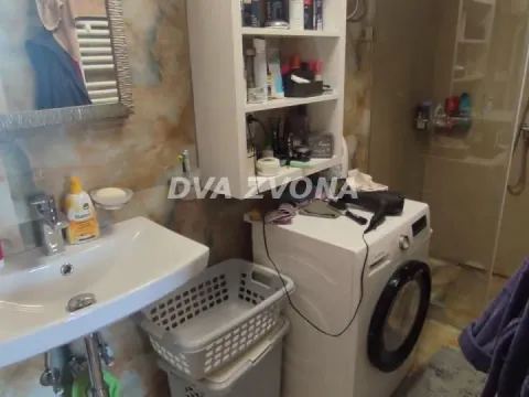 Prodaja, kuća, 150m², Sremska Kamenica, Petrovaradin - image 16