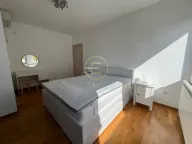 Izdavanje, trosoban stan, 80m², Centar, Novi Sad - image 17