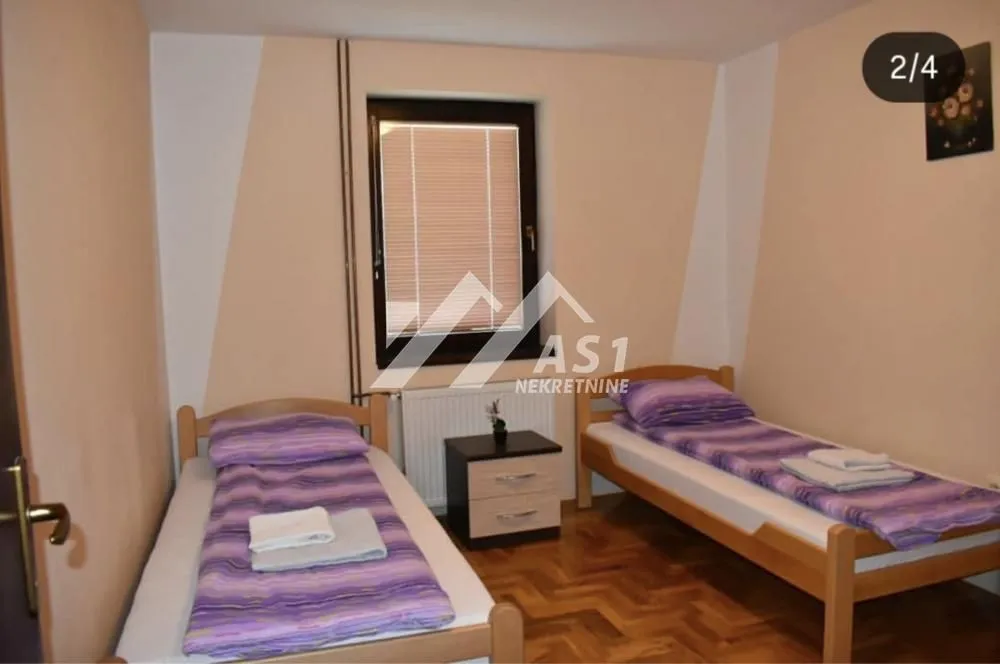 Rent, house, 212m², Paragovo, Petrovaradin