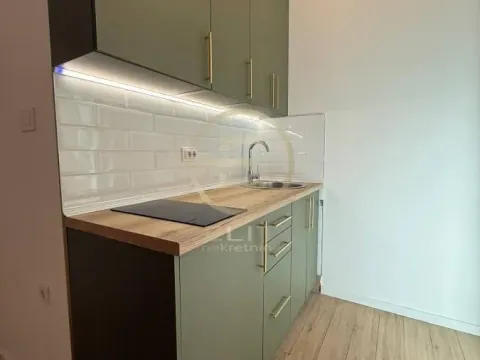 Prodaja, garsonjera, 21m², Centar, Novi Sad - image 8