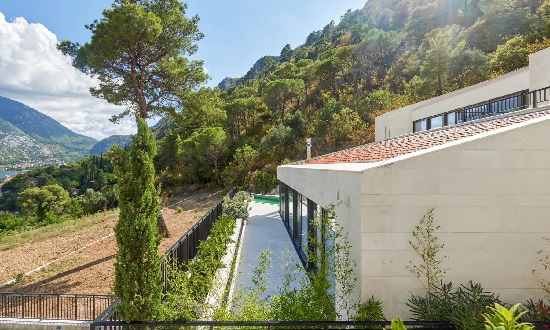 Sale, house, 479m², Prčanj, Kotor