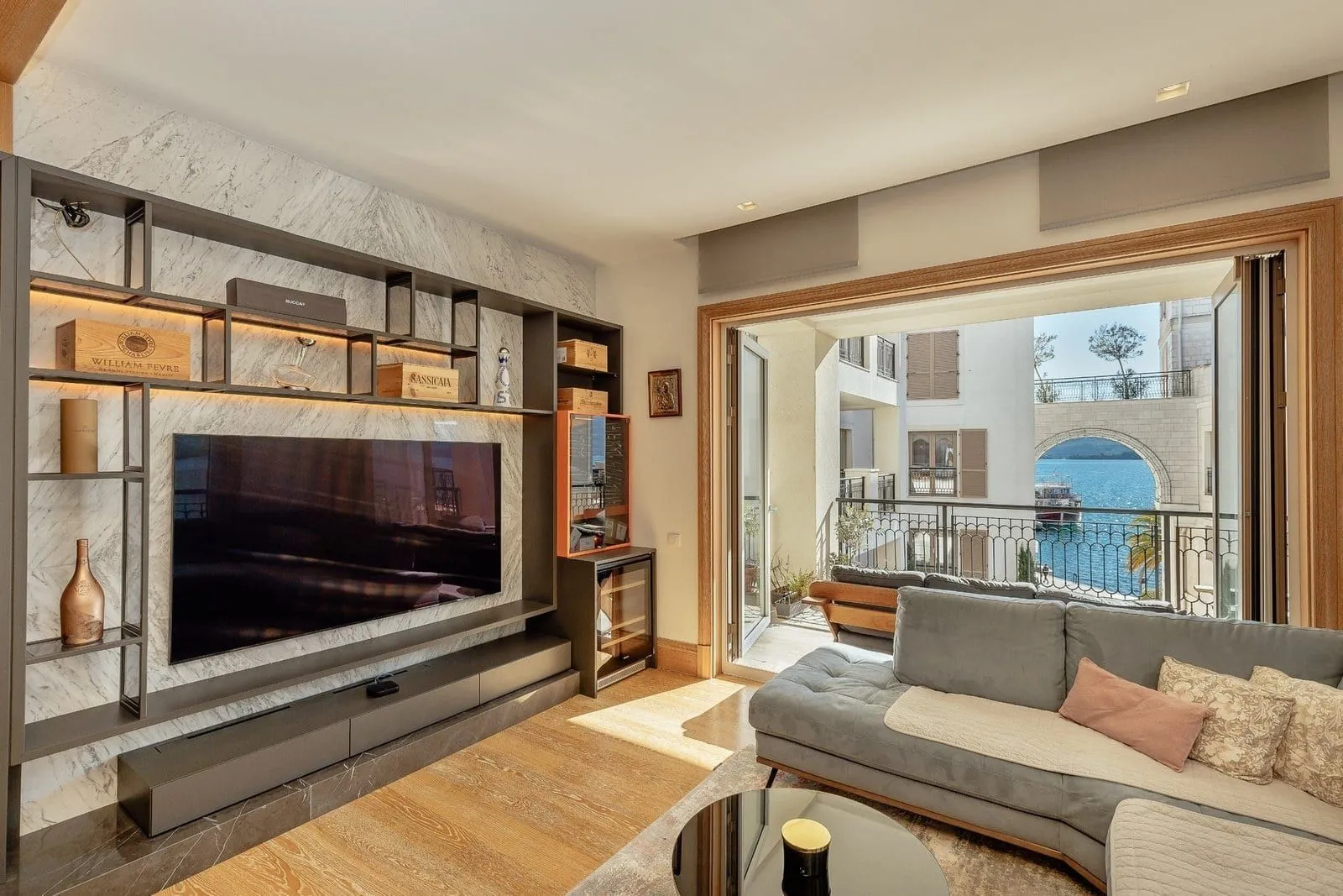 Prodaja, dvosoban stan, 117m², Porto Montenegro, Tivat
