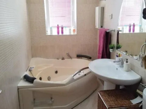 Sale, four bedroom apartment, 115m², Grbavica, Novi Sad Sve Podlokacije - image 16