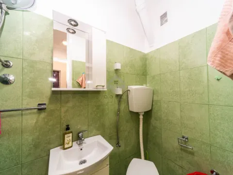 Rent, apartment, 31m², Autobuska stanica, Podgorica - image 9