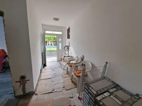 Sale, house, 107m², Podgorica, Crna Gora - image 23