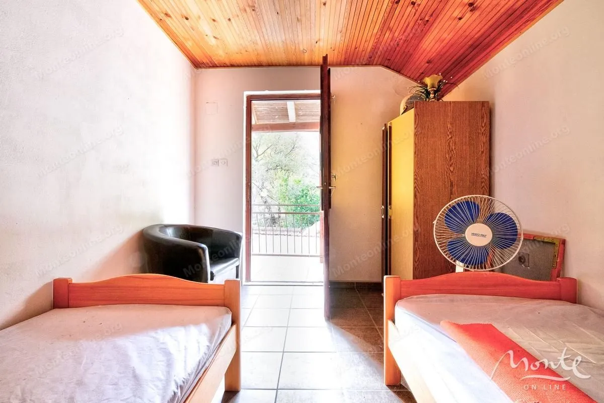 Prodaja, kuća, 67m², Orahovac, Kotor