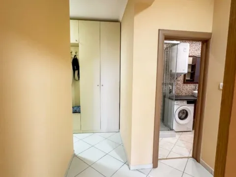 Izdavanje, dvosoban stan, 65m², City Kvart, Podgorica - image 9